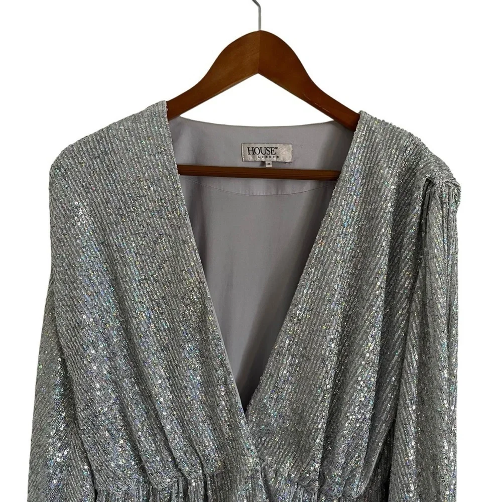 HOUSE OF CB‎ LONDON Verina Silver Iridescent Sequin Wrap Robe Dress